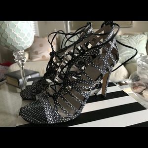 Dolce Vita Tessah Caged Lace Up Heel